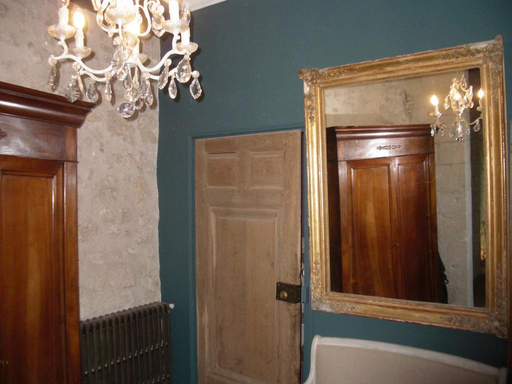 Le Refuge Des Cordeliers Apartment Laon Exterior photo