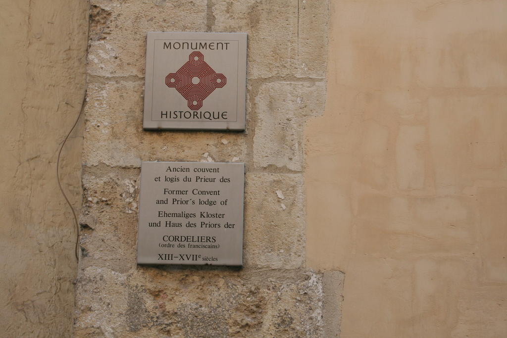 Le Refuge Des Cordeliers Apartment Laon Exterior photo